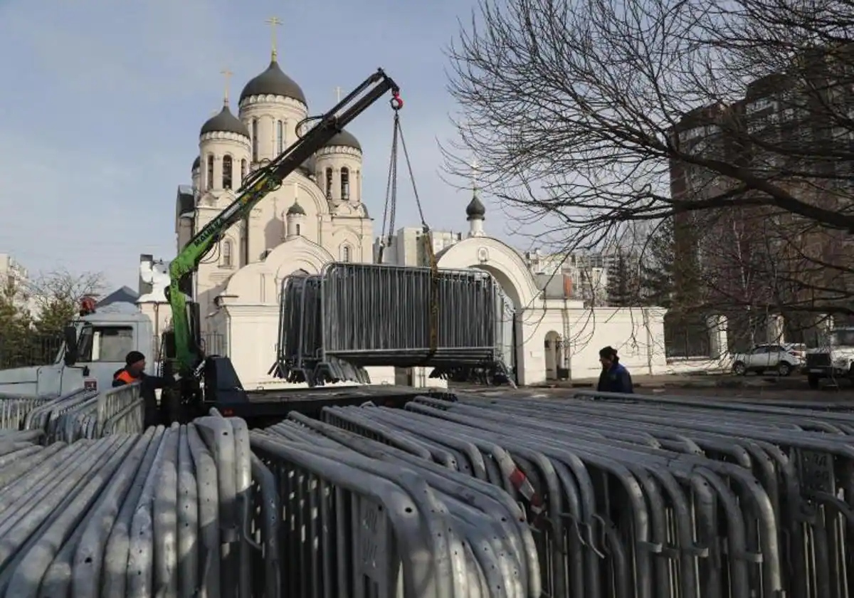 Preparativos antes del funeral de Navalni en Moscú
