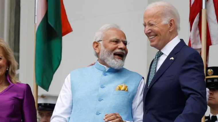 El primer ministro indio, Narendra Modi, con el presidente estadounidense, Joe Biden, en el Balcón Truman de la Casa Blanca el 22 de junio de 2023.