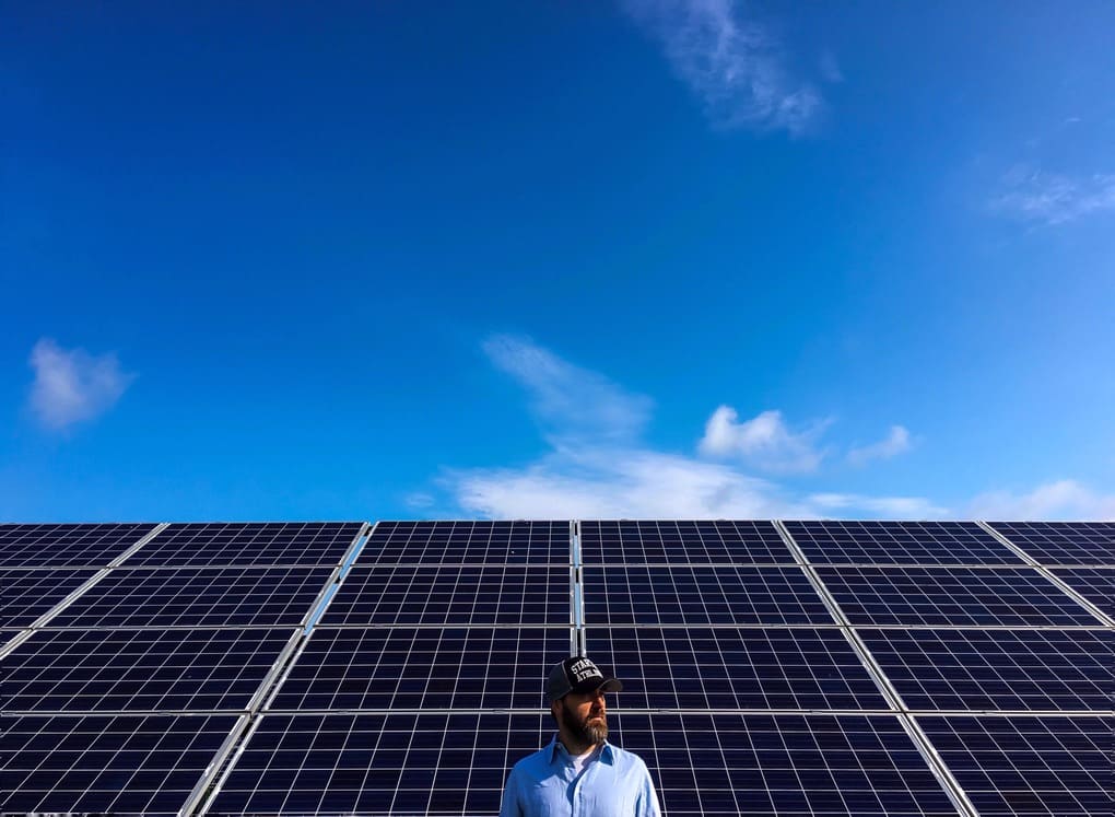 Paneles Solares en Panamá: un camino hacia la energía limpia con La Casa de las Baterías