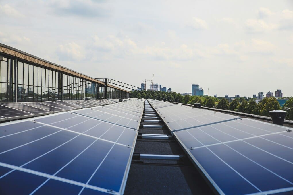 ¿Qué paneles solares elegir para tu casa en Panamá? Descúbrelo aquí